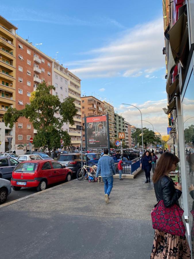 Apartament Luminoso Monolocale A 2 Passi Dalla Metro A Rzym Zewnętrze zdjęcie